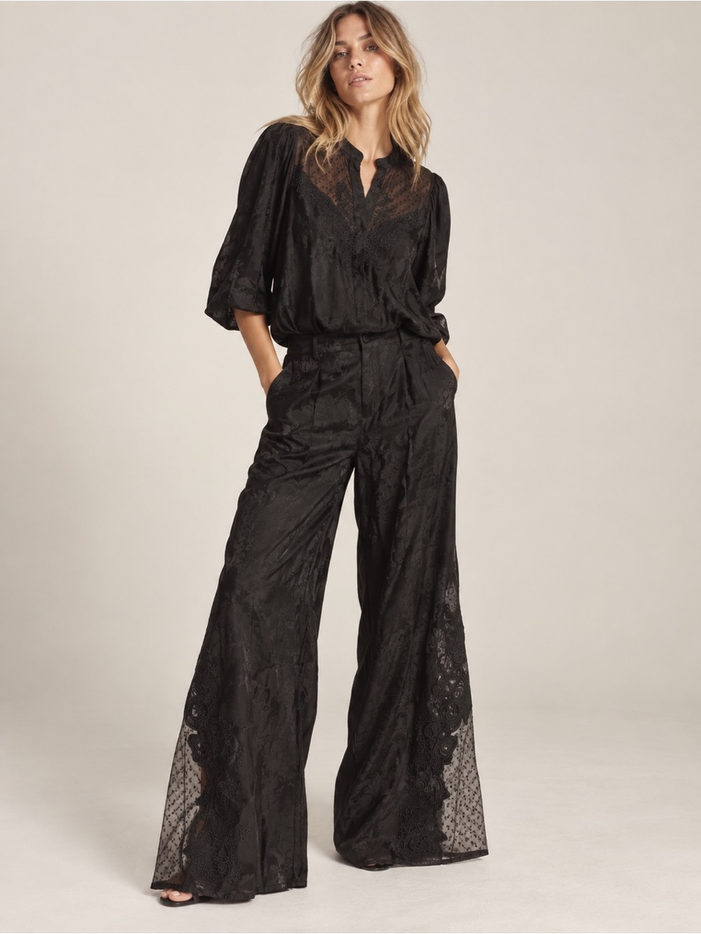 $385 AUGUSTE THE LABEL NOLA PANTS AND TOP SET SZ 4